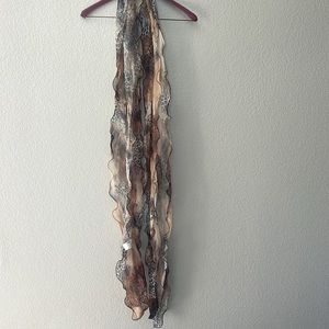 Women's long ruffled scarf - Pier Imports